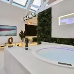 Casa vacanze Loveroom O Diable Des Plaisirs Tourcoing