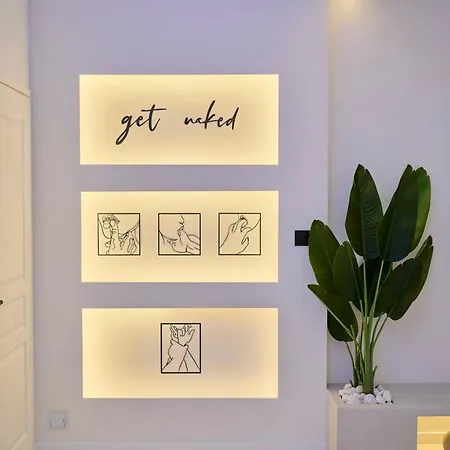 Loveroom O Diable Des Plaisirs Tourcoing