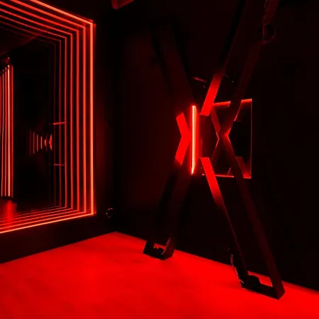 Loveroom O Diable Des Plaisirs Apartmán *