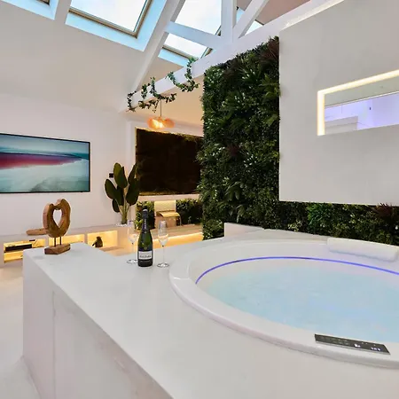 Apartmán Loveroom O Diable Des Plaisirs