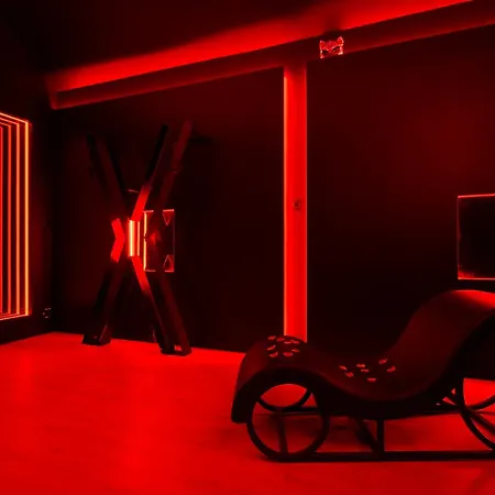 Loveroom O Diable Des Plaisirs Apartmán *