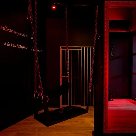 Loveroom O Diable Des Plaisirs
