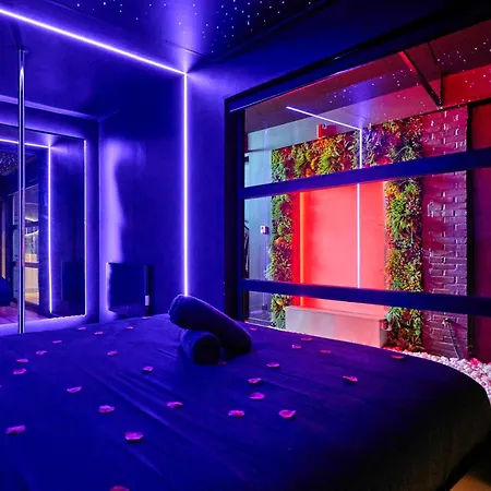 Loveroom O Diable Des Plaisirs