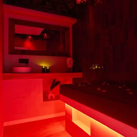 Loveroom O Diable Des Plaisirs