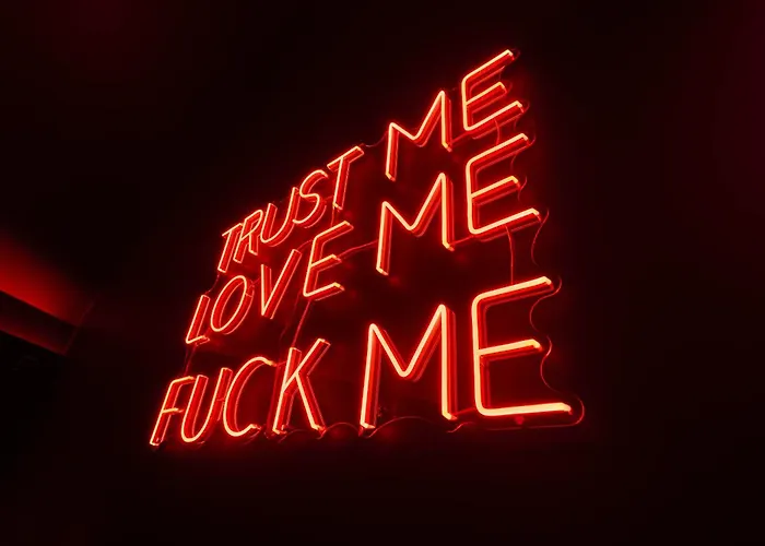 Loveroom O Diable Des Plaisirs * Τουρκουάν