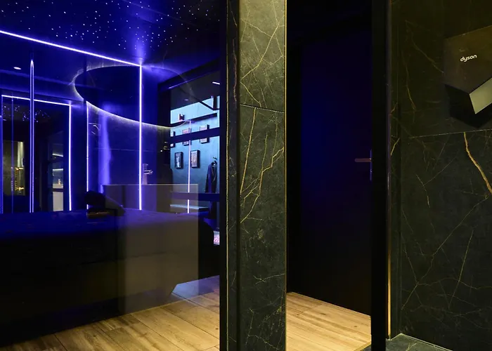 Loveroom O Diable Des Plaisirs * Τουρκουάν