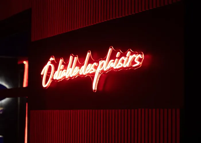 Loveroom O Diable Des Plaisirs * Τουρκουάν